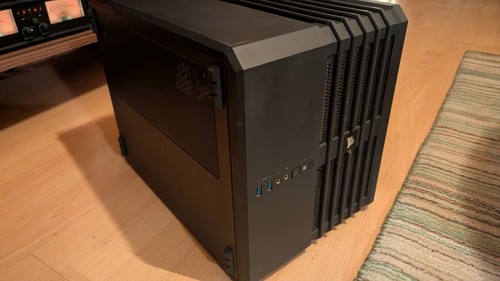 Corsair carbide air 240 - carbide,
