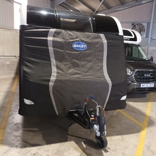 Tow pro front - front, cover
