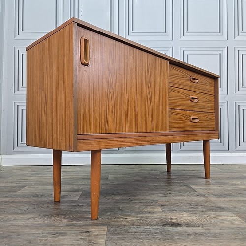Vintage schreiber sideboard - vintage,