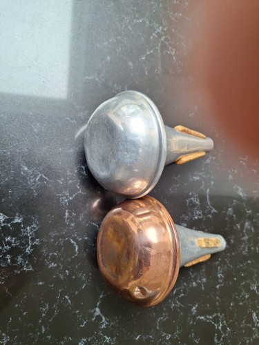 Tom crown pair - of, trumpet