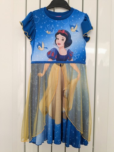Bnwt disney princess snow - disney,