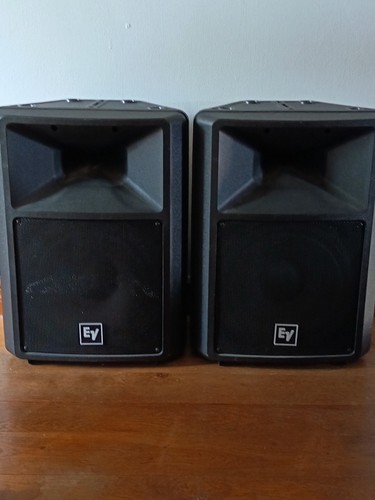 Pair electro voice - of,