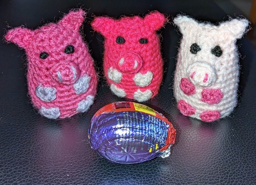 Handmade crocheted pig - handmade, egg