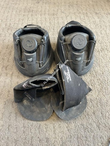 Boa hoof boots - &, gaiters