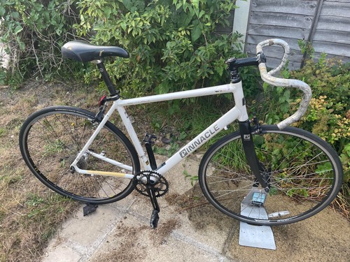 Pinnacle sentinal bike - pinnacle,
