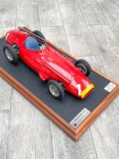 Amalgam 1:8 Maserati 250F –