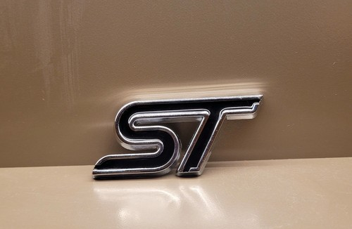 Rear badge black silver - st,