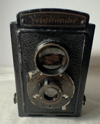 Voigtlander brilliant pseudo - voigtlander,