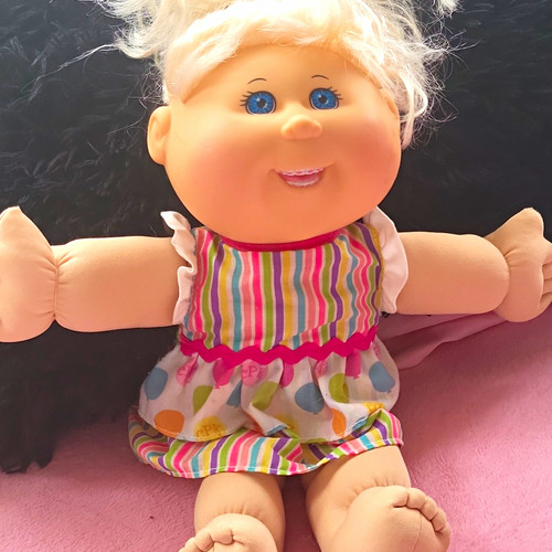 Cabbage patch kids girl - kids, play