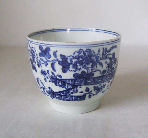Lowestoft porcelain bowl - porcelain,