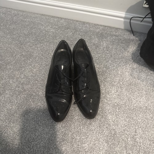 Russell and bromley black size - black,