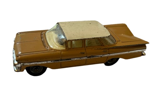 Corgi toys 248 chevrolet - toys,