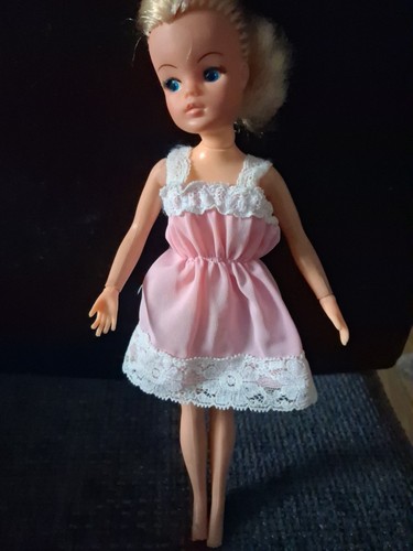 Lovely vintage sindy sized - vintage,