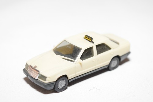 Herpa mercedes benz 300e 300 - benz, e