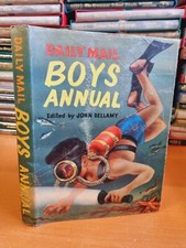 DAILY MAIL BOYS ANNUAL - 'Case