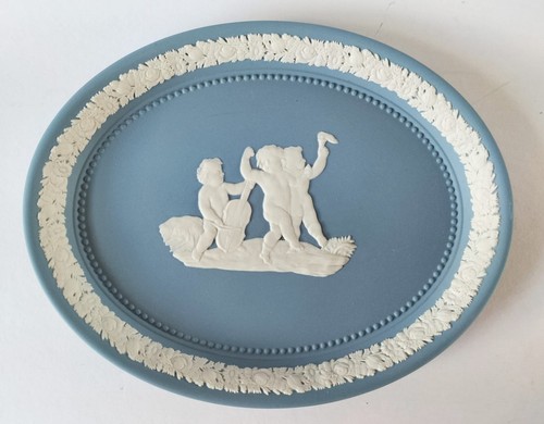 Wedgwood jasper blue plate - wedgwood,