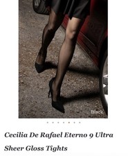 Cabin Crew Cecilia de Rafael