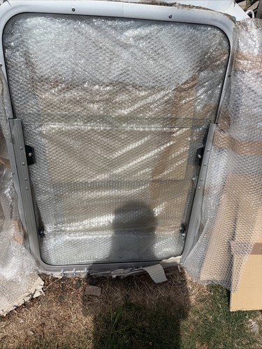 Hymac 580c windscreen assembly - windscreen,