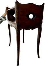 ANTIQUE FRENCH SIDE TABLE BEDROOM LOUIS XV STYLE REVIVAL WALNUT CARTOUCHE 1890s