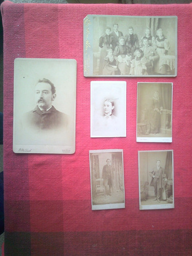 Vintage cdv family group - cdv, dog