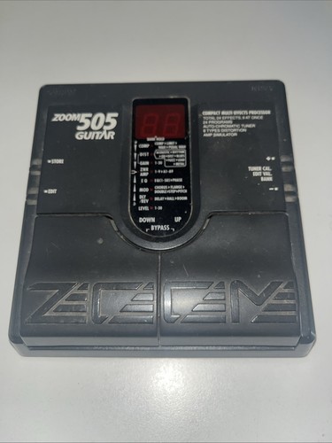 Zoom 505 multi effects guitar - multi-effects,