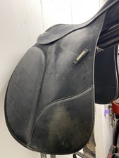 Winter Pro Dressage Saddle 17.5 Inches Black
