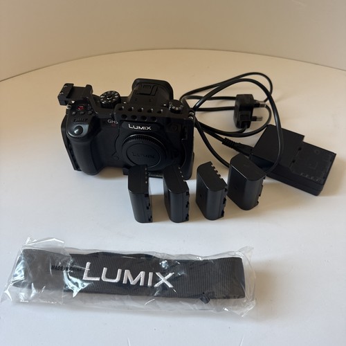 Panasonic lumix gh5s - panasonic,