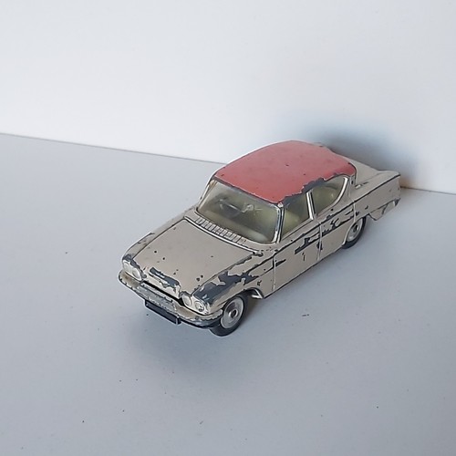 Corgi toys 234 - corgi, ford