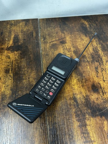 Vintage 90s motorola microtac - vintage,