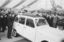 General de Gaulle front a