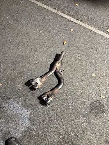 Suzuki gsx 1400 exhaust - suzuki,