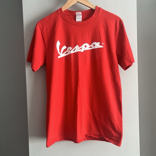 Vespa logo red - red,