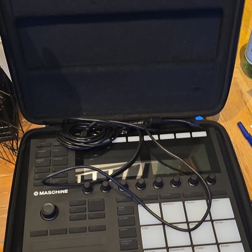 Native instruments maschine - native,