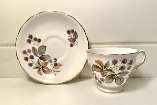 Vintage royal vale - royal, bone