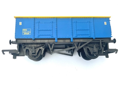 Hornby ore coal wagons - ,