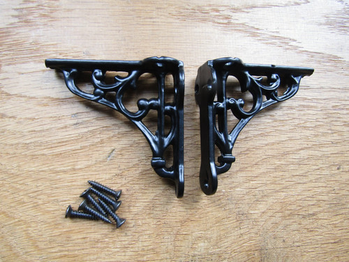 Rustic iron shelf - , support