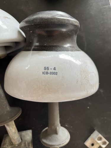 Porcelain insulator 4 - *porcelain, 55-4
