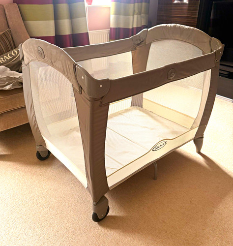 Graco travel cot - travel,