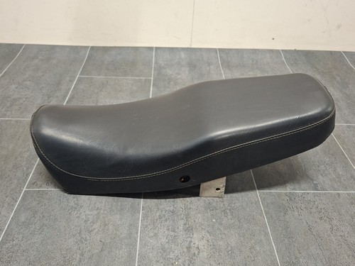 Suzuki 370 1978 1979 - 1978-1979, seat