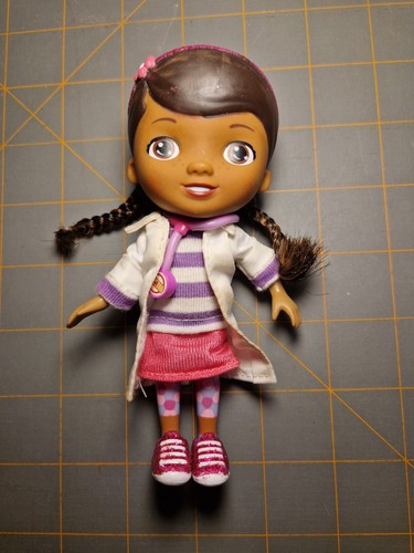 Disney doc mcstuffins toy - doc,