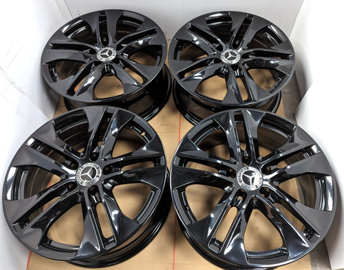 Genuine black mercedes b - genuine,