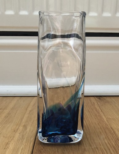 Jerpoint art glass vase - jerpoint,