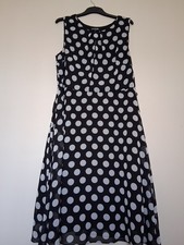 Ladies Sleeveless Dress