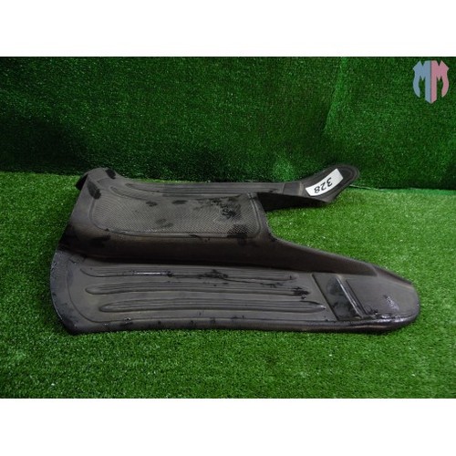 Central mat piaggio vespa 125 - central mat,