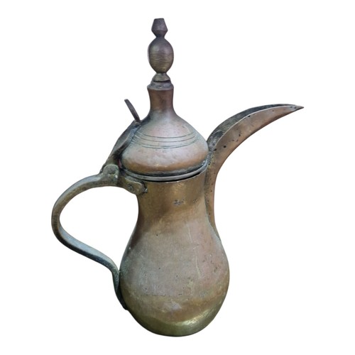Antique omani dallah - omani, coffee