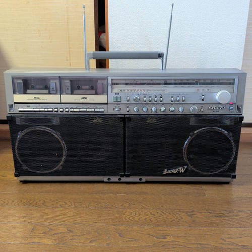 Sharp 909 vintage boombox - vintage,