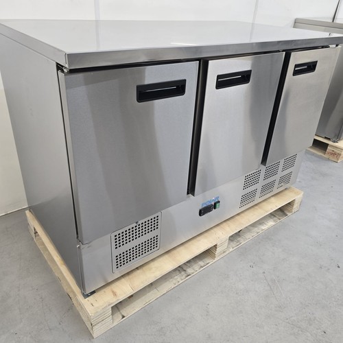 Counter fridge triple door - triple,