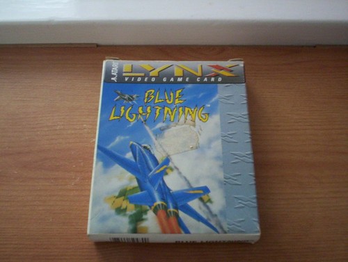 Blue lighting atari lynx - atari,