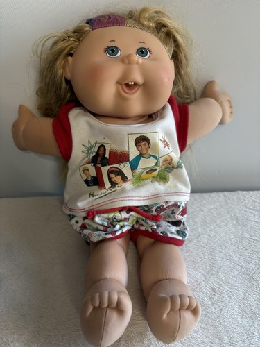 Cabbage patch kids baby doll - kids,