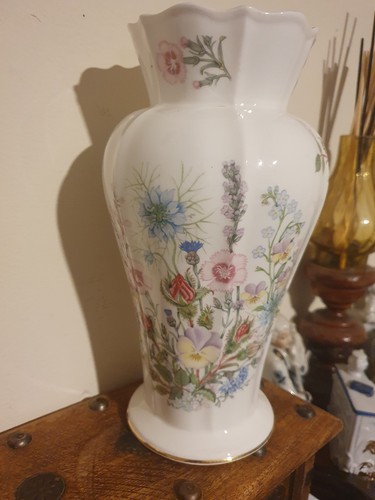 Aynsley wild tudor - wild, vase
